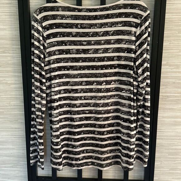 Neiman Marcus black and white striped pattern long sleeve scoopneck top M - Picture 4 of 4